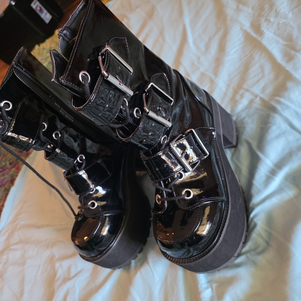 Demonia Black Platform Buckle Boots Womens 9 US - Picture 15 of 16